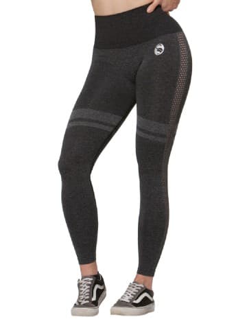 Imbracaminte sport model 12
