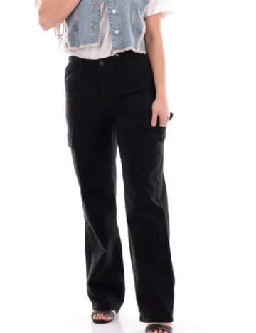 Pantaloni model 4
