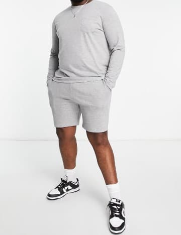 Pantaloni scurti model 7