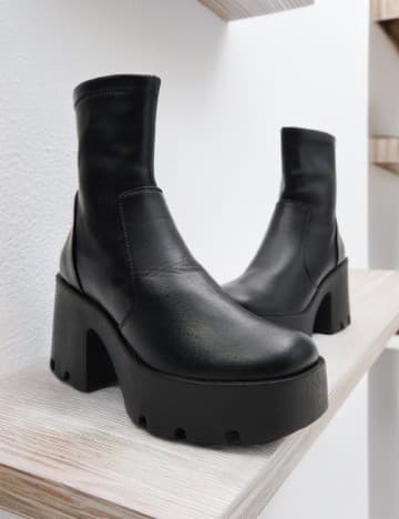 Botine model 1